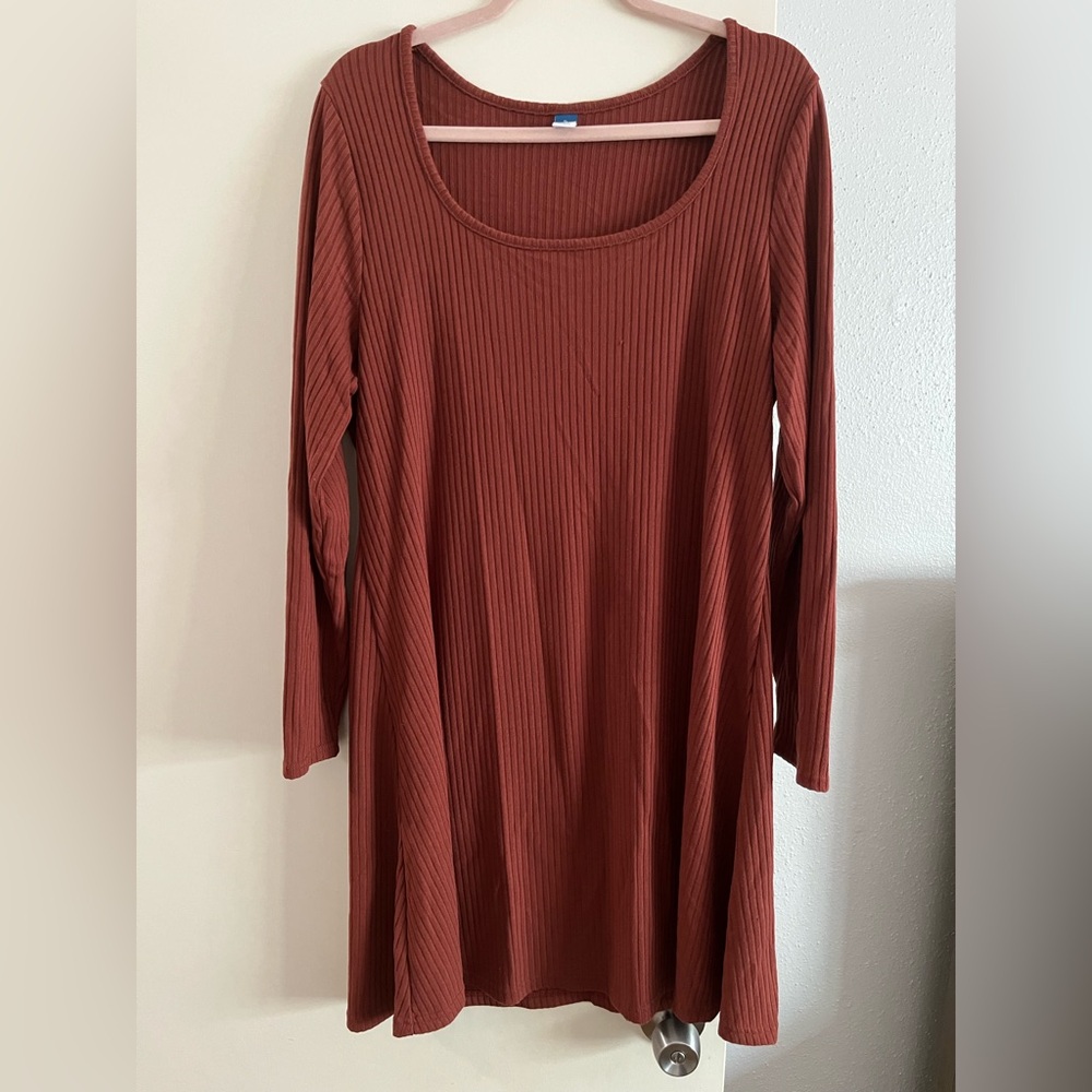 Old navy women’s Rust Long Sleeve Ribbed Dress
